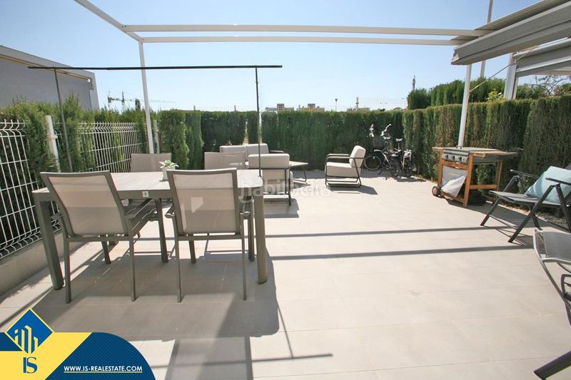 Foto 53484825-cf98-411e-a9a2-1680299de3f9. Casa amb aparcament piscina a Aguas Nuevas Torrevieja