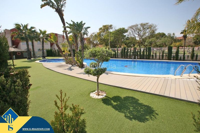 Foto 5e42eb4a-2b07-4878-80bf-878a57fc1948. Casa amb aparcament piscina a Aguas Nuevas Torrevieja