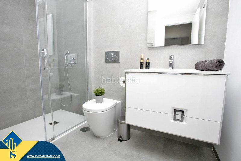 Foto 60f6bbb0-35ac-4990-9a09-4f1ef3ec75b9. Casa amb aparcament piscina a Aguas Nuevas Torrevieja