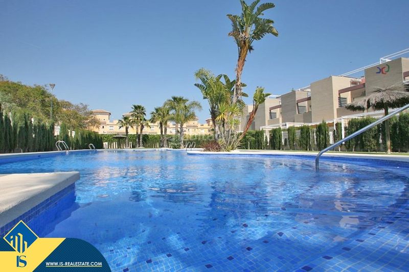Foto 6188738e-ffc5-4d73-9a40-3bdac9f08155. Casa amb aparcament piscina a Aguas Nuevas Torrevieja