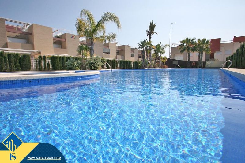Foto 86846b95-9d6e-4ef5-b062-bff9e7a952c5. Casa amb aparcament piscina a Aguas Nuevas Torrevieja
