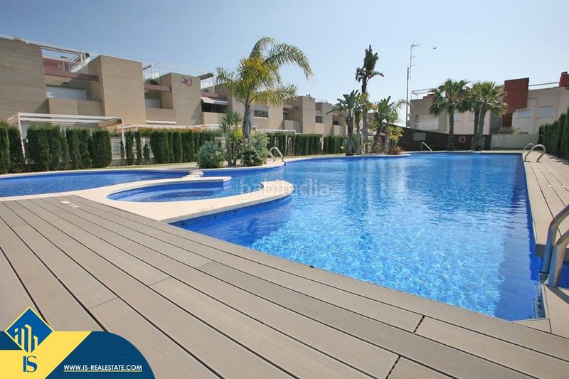 Foto 889c033c-0796-4fee-b5b6-4e0f979835fc. Casa amb aparcament piscina a Aguas Nuevas Torrevieja
