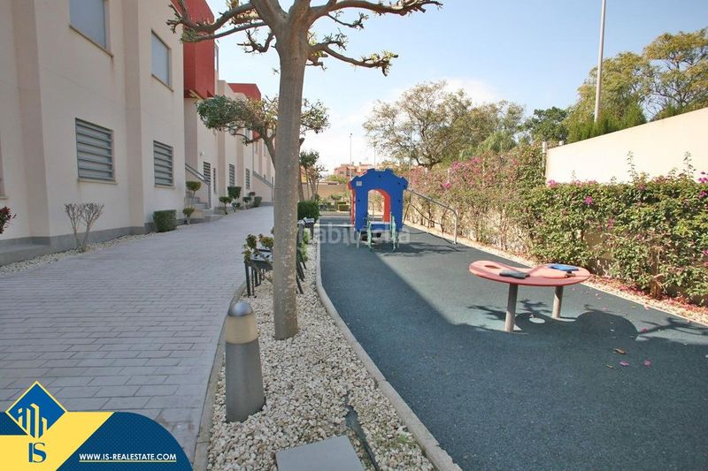 Foto b9a96e78-850f-4a3e-8dae-ea755bcb0972. Casa amb aparcament piscina a Aguas Nuevas Torrevieja