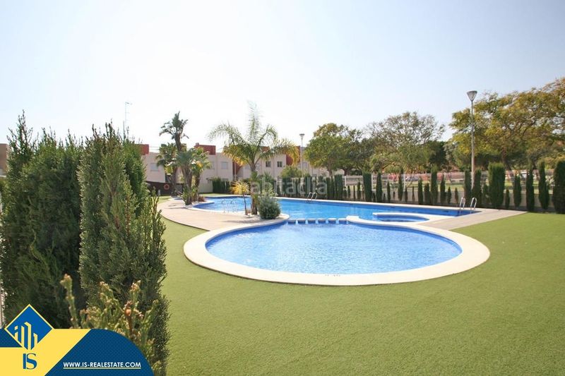 Foto d06ef99e-6ee0-4012-9617-b6038974a74d. Casa amb aparcament piscina a Aguas Nuevas Torrevieja