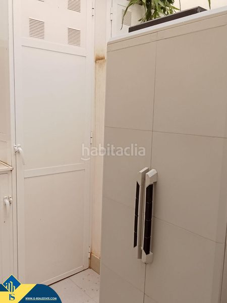 Foto 09ba7ea7-caf1-4e55-9636-6984a2e33e4e. Pis amb piscina a Antonio Machado Torrevieja