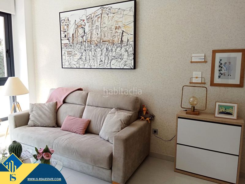 Foto 4cd0ccd2-7e29-49d2-abb8-174d6d752996. Pis amb piscina a Antonio Machado Torrevieja