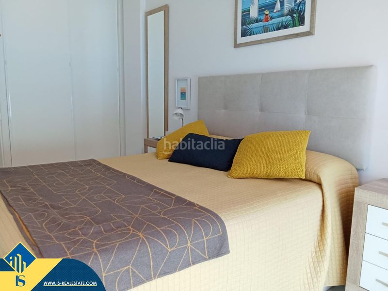 Foto 5f85e88f-978c-4f8f-a486-b46d30eda660. Pis amb piscina a Antonio Machado Torrevieja