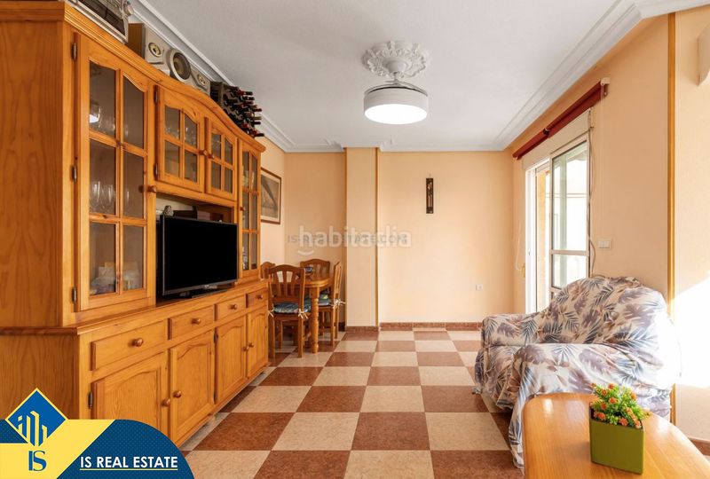 Foto f6b71d76-8b32-4650-ab5b-cdb91d4b69a4. Apartament amb calefacció a Gaspar Perelló Torrevieja