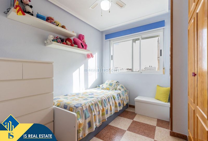 Foto ff6481d5-f514-4289-bd37-ed0616b24e07. Apartament amb calefacció a Gaspar Perelló Torrevieja