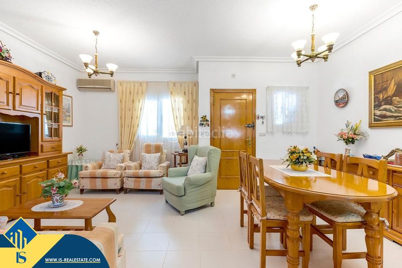 Foto da5018fe-72ba-4bee-a52f-a323cf9e3d53. Casa amb piscina a Cañada del Molino Torrevieja