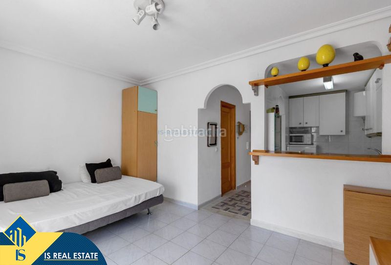 Foto d9798472-fb65-4c92-b033-eb8fe73a150f. Estudi amb calefacció piscina a Los Europeos Torrevieja