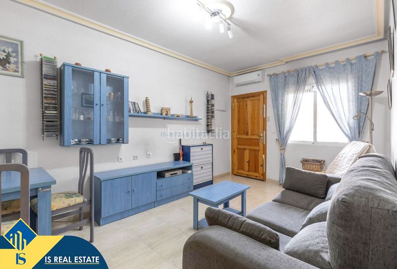 Foto bc6dce85-3364-405e-974e-3d1c178aa5a2. Casa amb calefacció a La Florida Orihuela