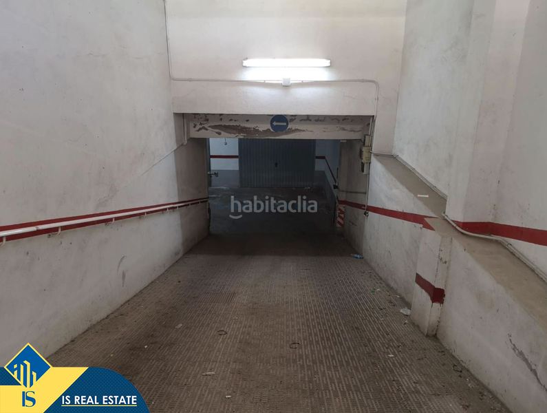 Foto e0d47d69-ad49-4b33-a1e1-d921b856444c. Aparcament cotxe a Avenida Habaneras - Curva de Palangre Torrevieja