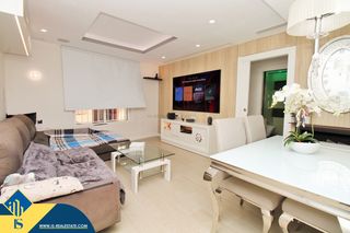 Appartamento in Centro - Muelle Pesquero. Apartamento con terraza, en la provincia de alicante, en la ciud