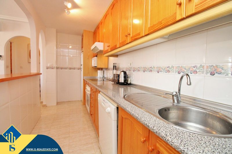 Foto be06de9b-797a-478f-8a52-e168be70b3ca. Pis amb piscina a La Zenia Orihuela