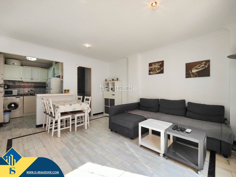 Foto b0b7e360-c80a-4b70-8ea5-9b1ee438d0c5. Àtic amb aparcament piscina a Gaspar Perelló Torrevieja