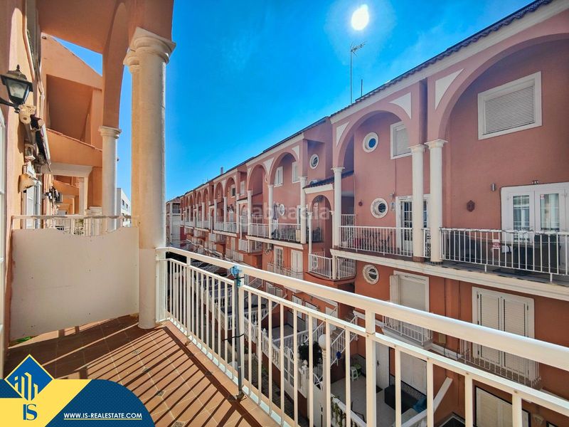 Foto ddf8240e-b847-4edd-83d5-92fbf08a05f9. Àtic amb aparcament piscina a Gaspar Perelló Torrevieja