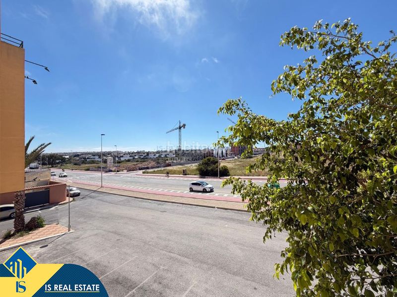 Foto b35ffd46-ecc4-44c0-b0c3-9a56e919b3e4. Estudi amb calefacció a Aguas Nuevas Torrevieja