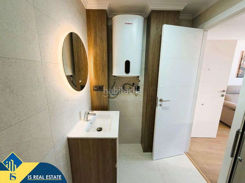 Foto 2efa6c31-bd0d-402f-a24c-953ea4c37ee3. Àtic amb calefacció a Antonio Machado Torrevieja