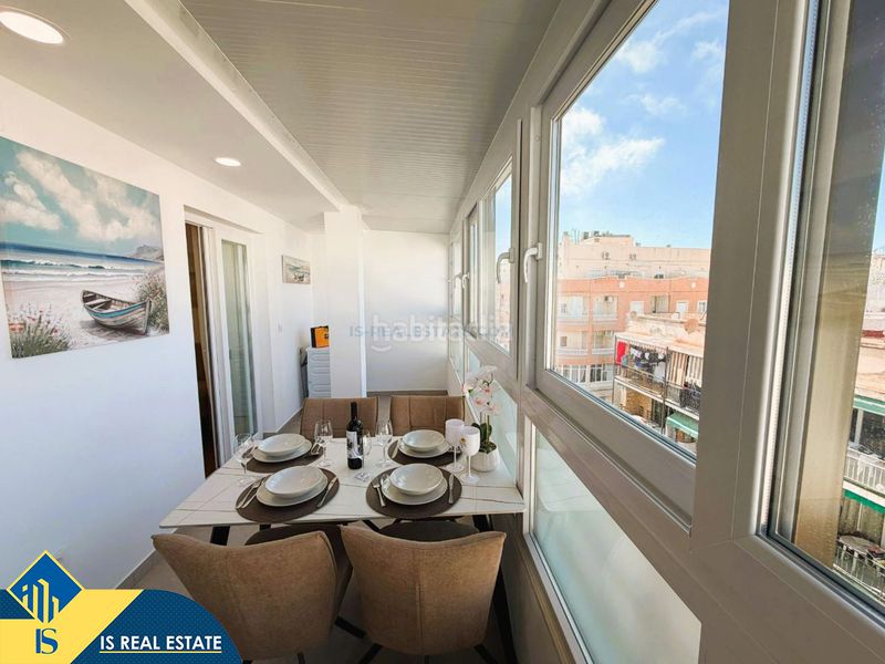 Foto 79ba5b5b-24a6-41e4-b94e-e4c0865b13eb. Àtic amb calefacció a Antonio Machado Torrevieja