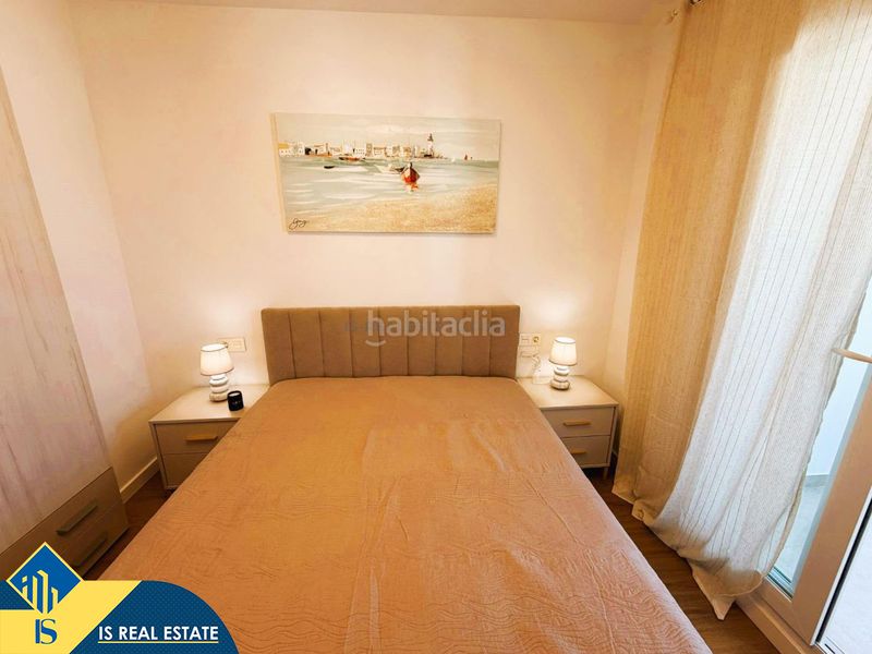 Foto 9a55d3b0-a197-4977-afaa-22ea1a5c0a44. Àtic amb calefacció a Antonio Machado Torrevieja