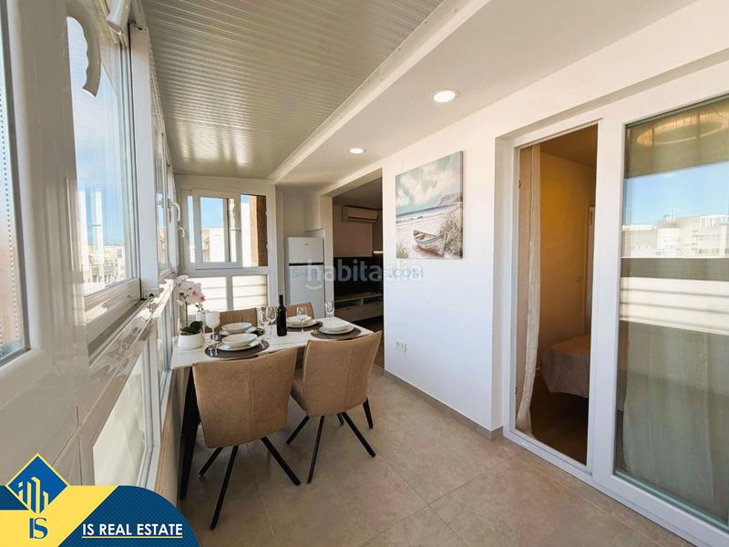 Foto b66d72d7-a015-48a8-9c7f-0457cb2f09dd. Àtic amb calefacció a Antonio Machado Torrevieja