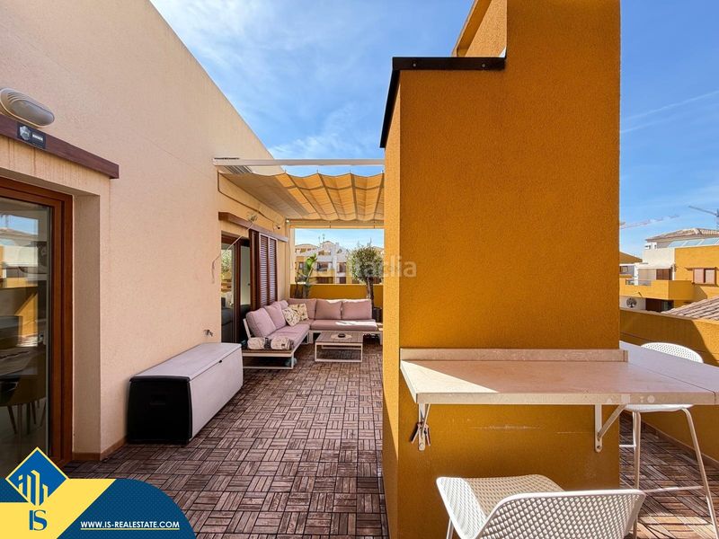 Foto ef023b99-22bc-4aa3-a0ab-7db0114b56d0. Àtic amb aparcament piscina a Punta Prima Torrevieja