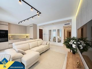 Pis a Zona Playa del Cura. Apartamento reformado con terraza, en la provincia de alicante,