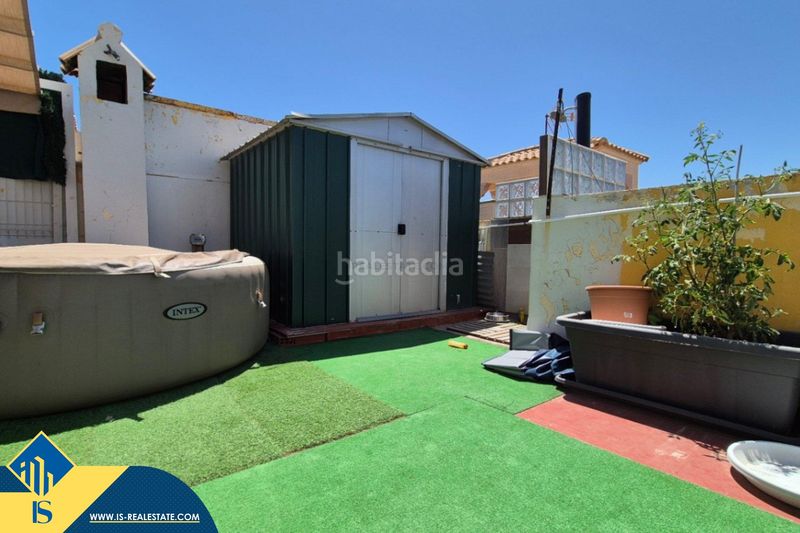Foto 3b999cfc-485e-4bee-8894-00a6a2978d98. Casa amb aparcament piscina a Aguas Nuevas Torrevieja