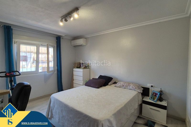 Foto 726f8bcb-b288-4714-98d4-4565bb81b836. Casa amb aparcament piscina a Aguas Nuevas Torrevieja