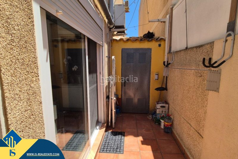 Foto a858659d-9667-4f44-88cf-b7172d9a3d32. Casa amb aparcament piscina a Aguas Nuevas Torrevieja