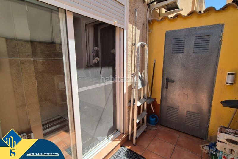 Foto b8c5fc9d-e974-41c1-ba79-360eeaaf38dd. Casa amb aparcament piscina a Aguas Nuevas Torrevieja