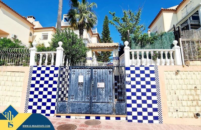 Foto a612833a-1dc5-417c-a8d2-4a183b2cb209. Pis amb aparcament piscina a Los Balcones-Los Altos Torrevieja