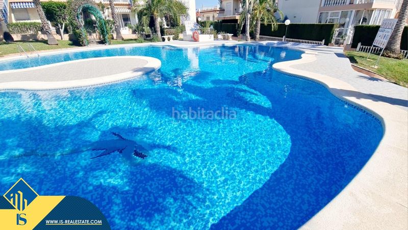 Foto c0c1c832-b6d8-4c46-bcc2-f7a7a0d43a7b. Pis amb aparcament piscina a Los Balcones-Los Altos Torrevieja