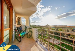 Apartment in La Veleta. Apartamento con piscina comunitaria, en la provincia de alicante