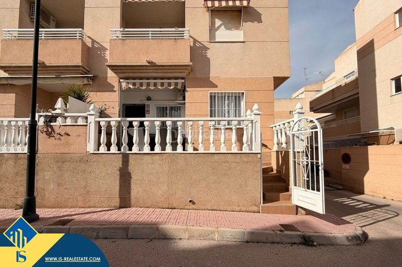 Foto 6331d7c4-9eb8-4670-8da8-64ff53fafcdb. Pis a Zona Playa de los Locos Torrevieja