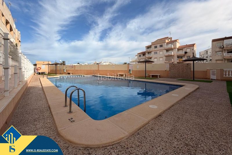 Foto dd081657-1885-40bd-b9fe-46ef275689b5. Pis a Zona Playa de los Locos Torrevieja