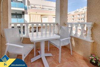 Pis a Antonio Machado. Apartamento con terraza, en la provincia de alicante, en la ciud