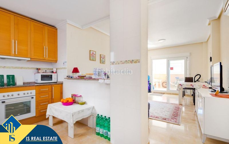 Foto 23fcb804-ae12-4ed4-99a3-46ccadc6edb4. Àtic amb calefacció a Centro - Muelle Pesquero Torrevieja