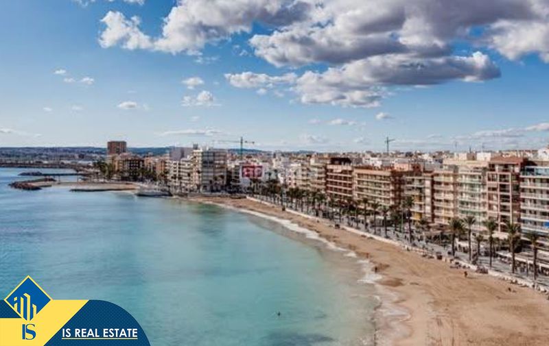 Foto 5d9dd30f-9b70-4357-905f-67b14ff25b41. Àtic amb calefacció a Centro - Muelle Pesquero Torrevieja