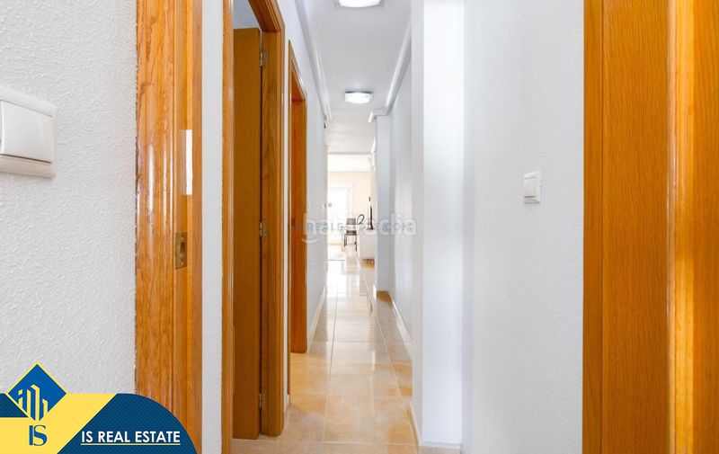 Foto 8099ed22-c7f3-4af4-be2b-8cb6395da5be. Àtic amb calefacció a Centro - Muelle Pesquero Torrevieja