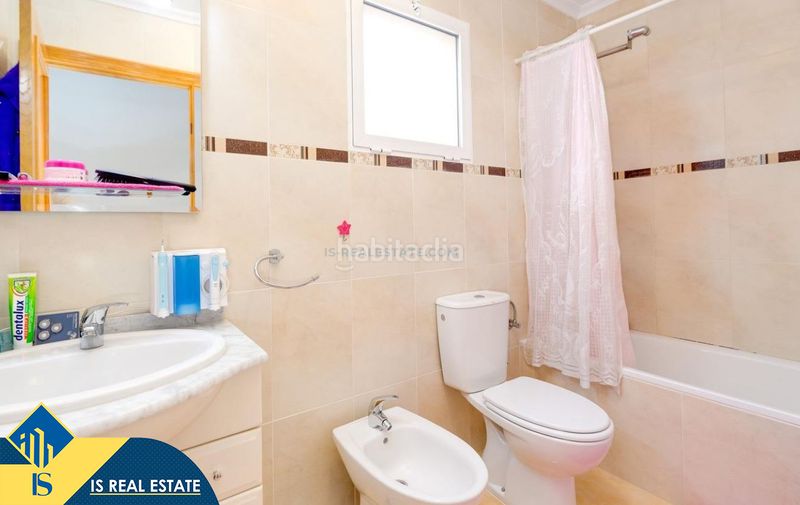 Foto 858e3e04-5bb6-472c-9972-6f59ad1df894. Àtic amb calefacció a Centro - Muelle Pesquero Torrevieja