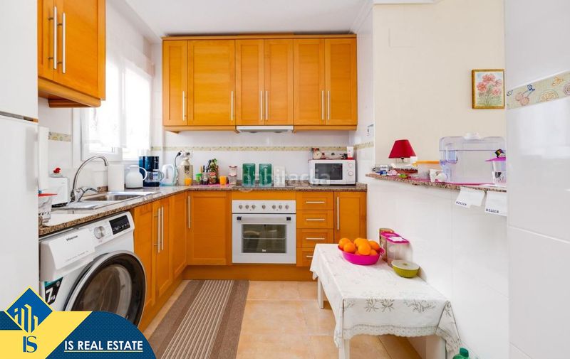 Foto b43ab895-dbe7-45f0-8bbf-cb18e9184578. Àtic amb calefacció a Centro - Muelle Pesquero Torrevieja