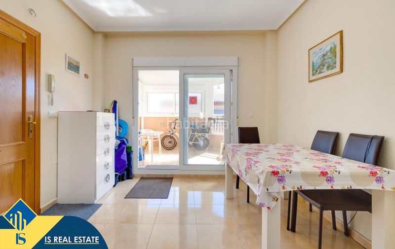 Foto f5dec67b-e908-4818-ba46-ce86e19ea877. Àtic amb calefacció a Centro - Muelle Pesquero Torrevieja