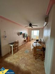 Apartment in Parque de las Naciones. Apartamento cerca del mar, en la provincia de alicante, en la ci