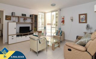 Apartament a Puerto Deportivo. Apartamento con piscina comunitaria, en la provincia de alicante