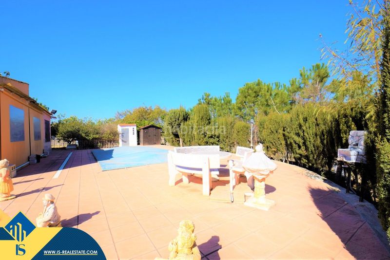 Foto 7f1a2798-3140-44b6-a320-c0f2eb509b66. Casa amb piscina a Pueblo Lucero Rojales