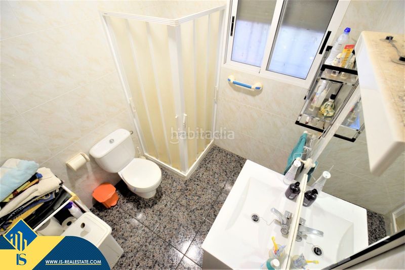 Foto fc88304b-849d-4eb6-9c73-2b2f65bff23d. Casa amb piscina a Pueblo Lucero Rojales