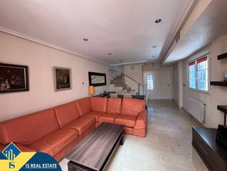 Reihenhaus in El Raso. Casa con piscina comunitaria en guardamar del segura, provincia