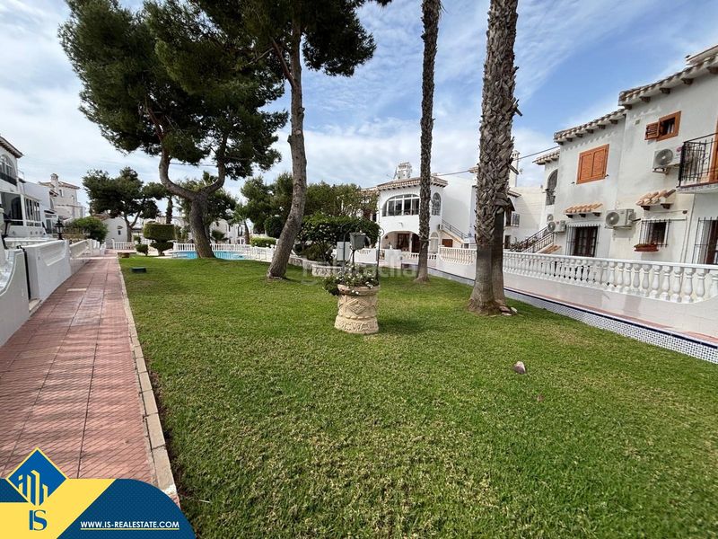 Foto b3b0f16f-5207-44ed-b76e-348ece8655cb. Pis amb piscina a Aguas Nuevas Torrevieja